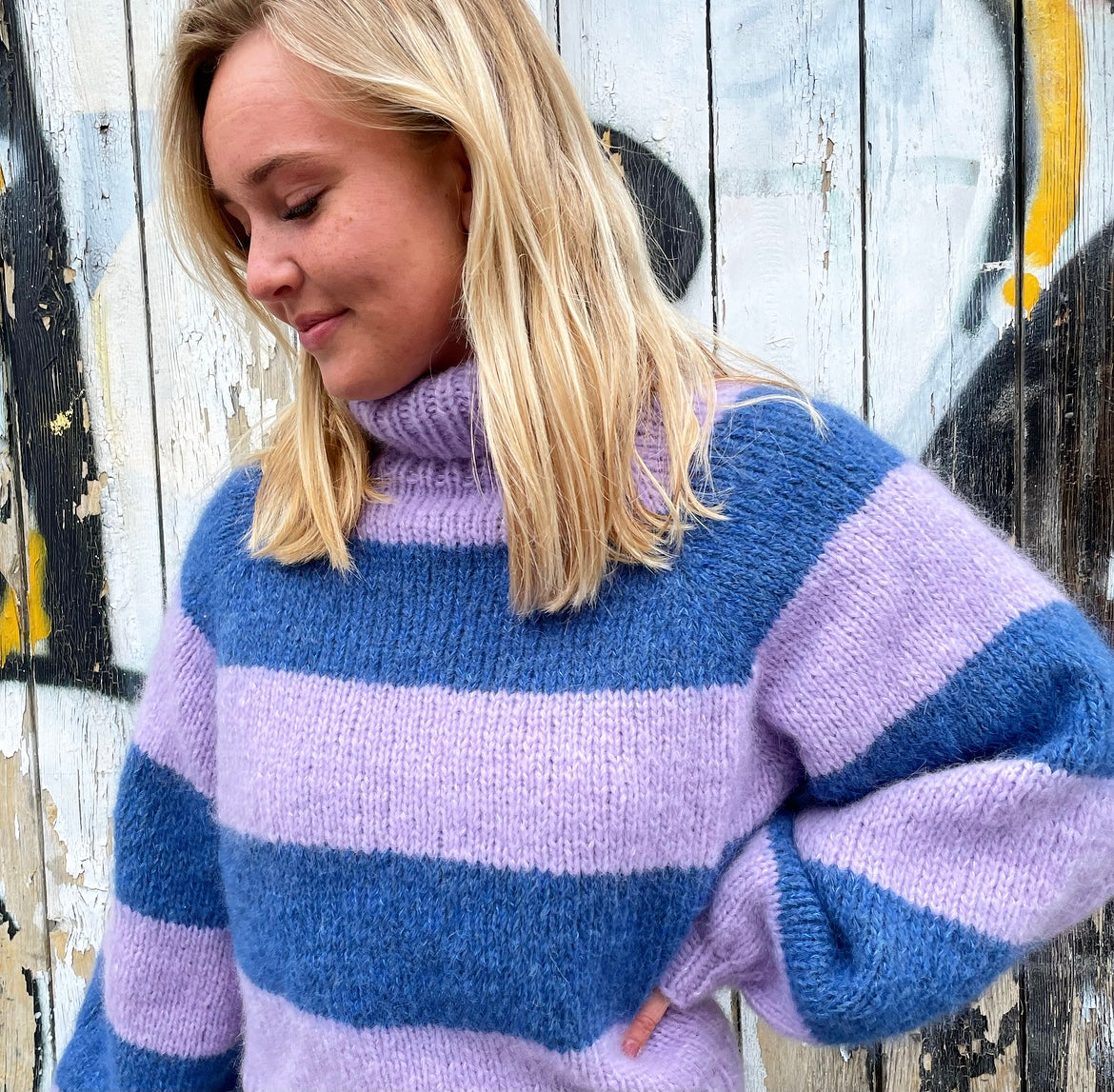 Loveknit Stribesweater - høj hals
