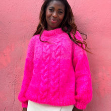 Indlæs billede til gallerivisning Loveknit Sonja Flettebluse NORSK
